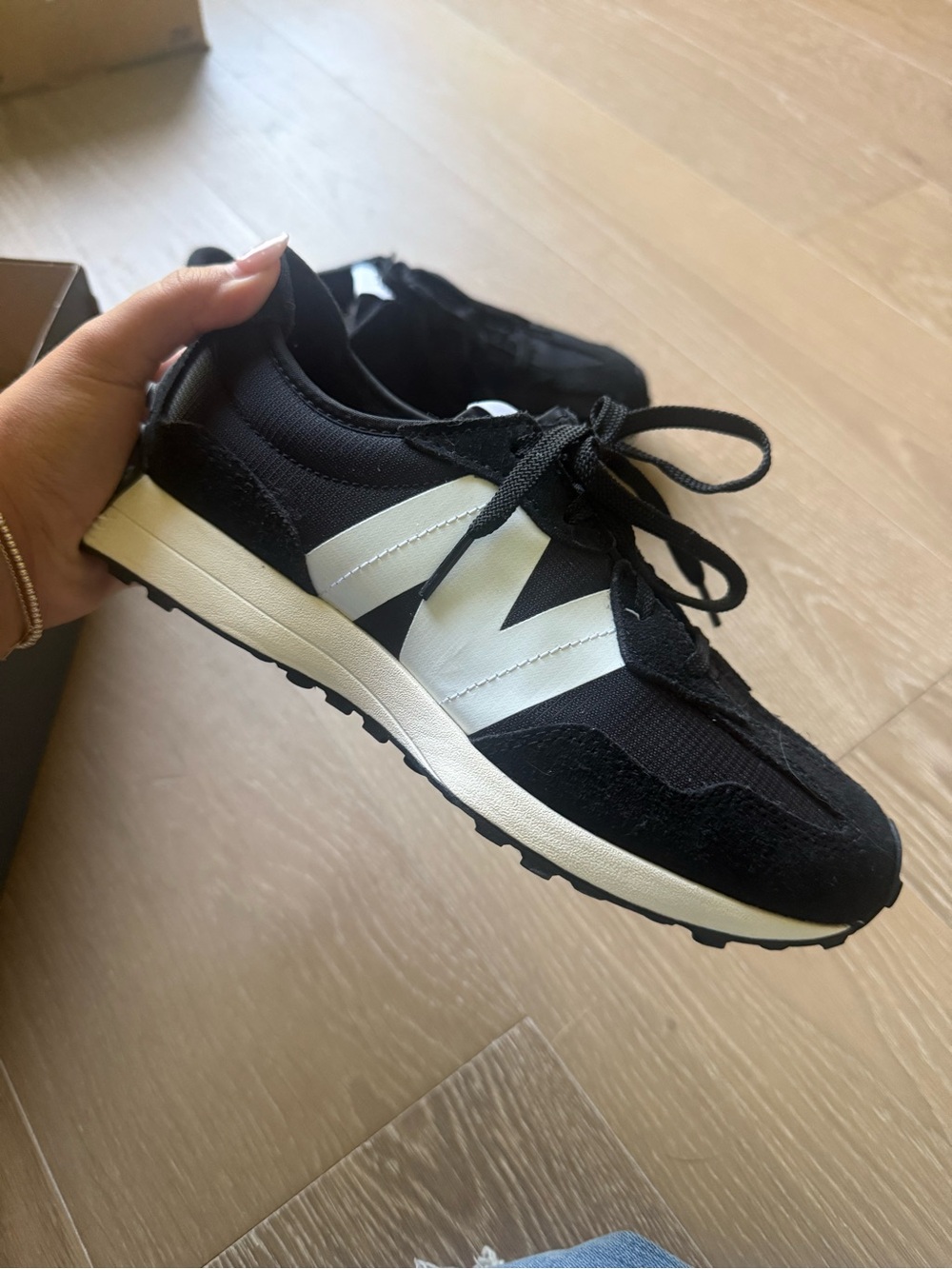 New Balance Black and White Men’s Retro Runner Sneakers